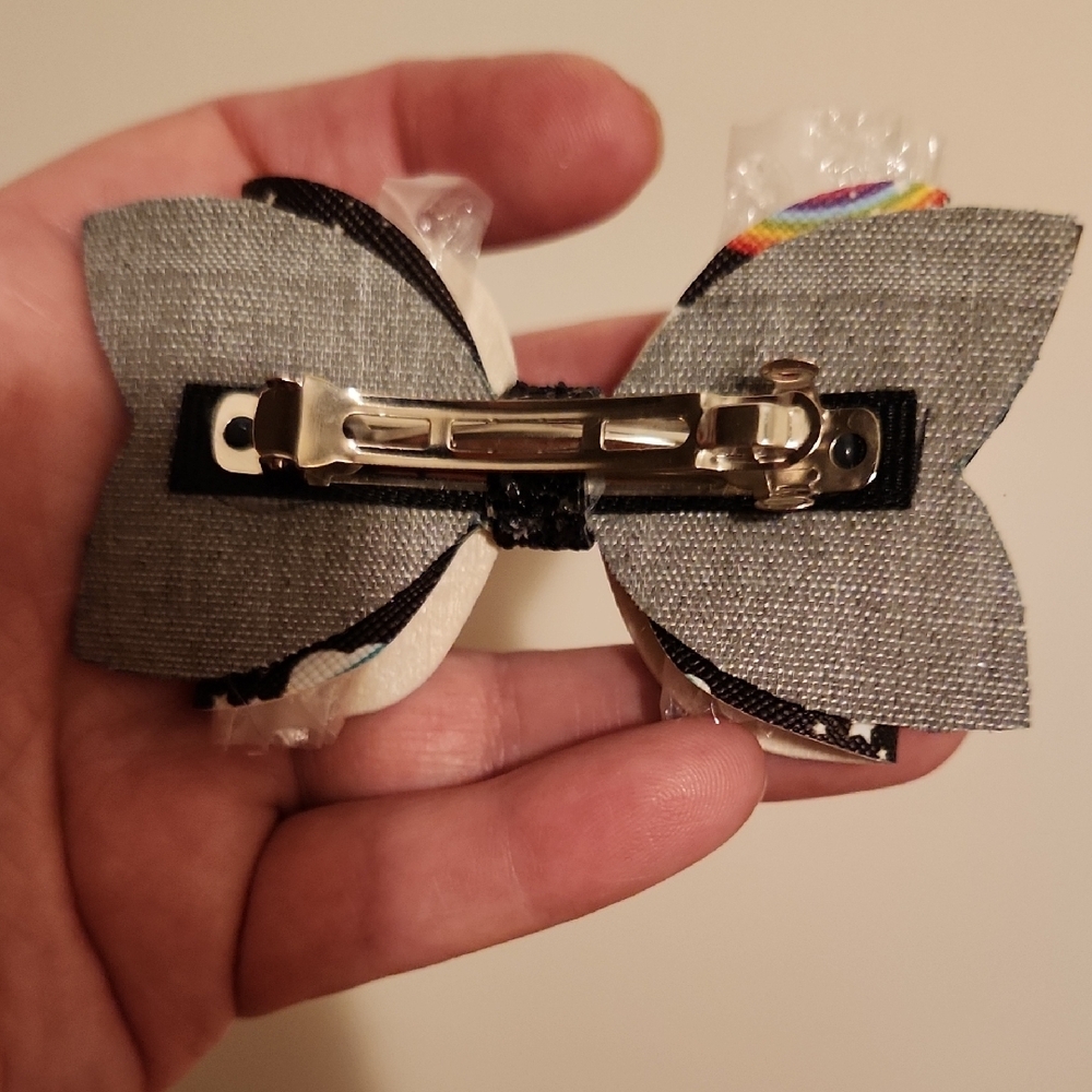 Rainbow Star Kids Hair Bow - Picture 2 of 2